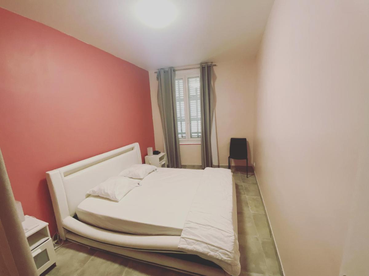 La Maison De Rose Каси Екстериор снимка